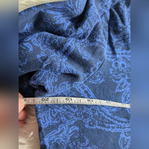 Ralph Lauren Blue and Black Floral Tee - Picture 6 of 7